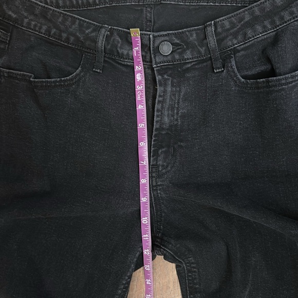 Old Navy High-rise WOW Wide Leg black jeans - Picture 4 of 8